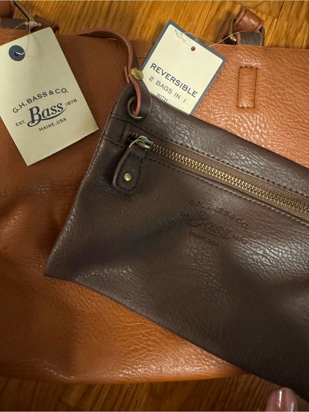 Bass Reversible Shoulder Tote Bag - Cognac Brown with Removable Pouch - NWT